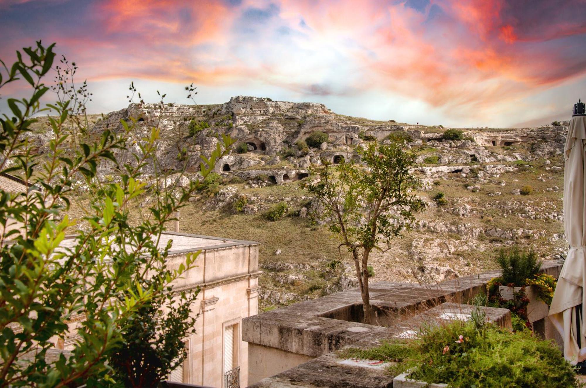 La Corte Dei Pastori Bed & Breakfast Matera Bagian luar foto