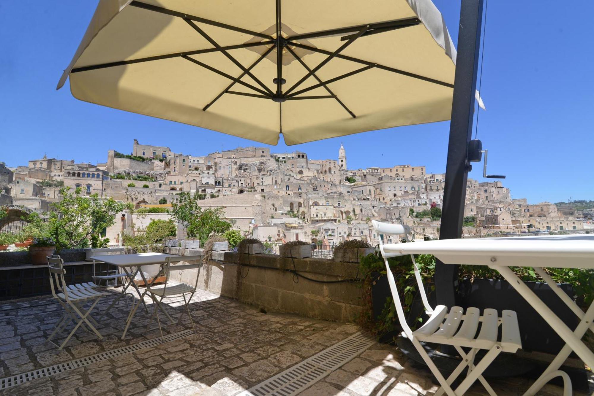 La Corte Dei Pastori Bed & Breakfast Matera Bagian luar foto