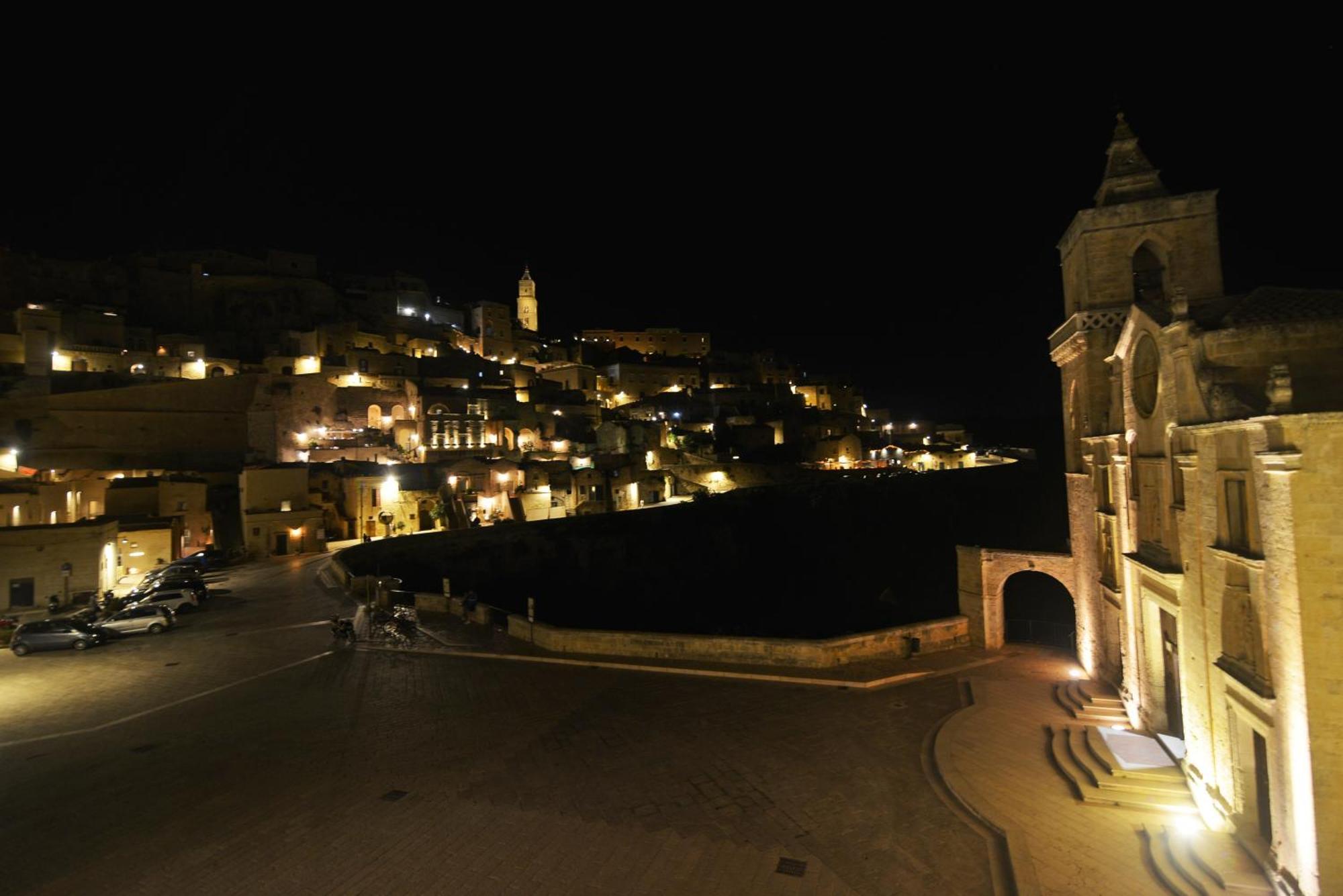 La Corte Dei Pastori Bed & Breakfast Matera Bagian luar foto